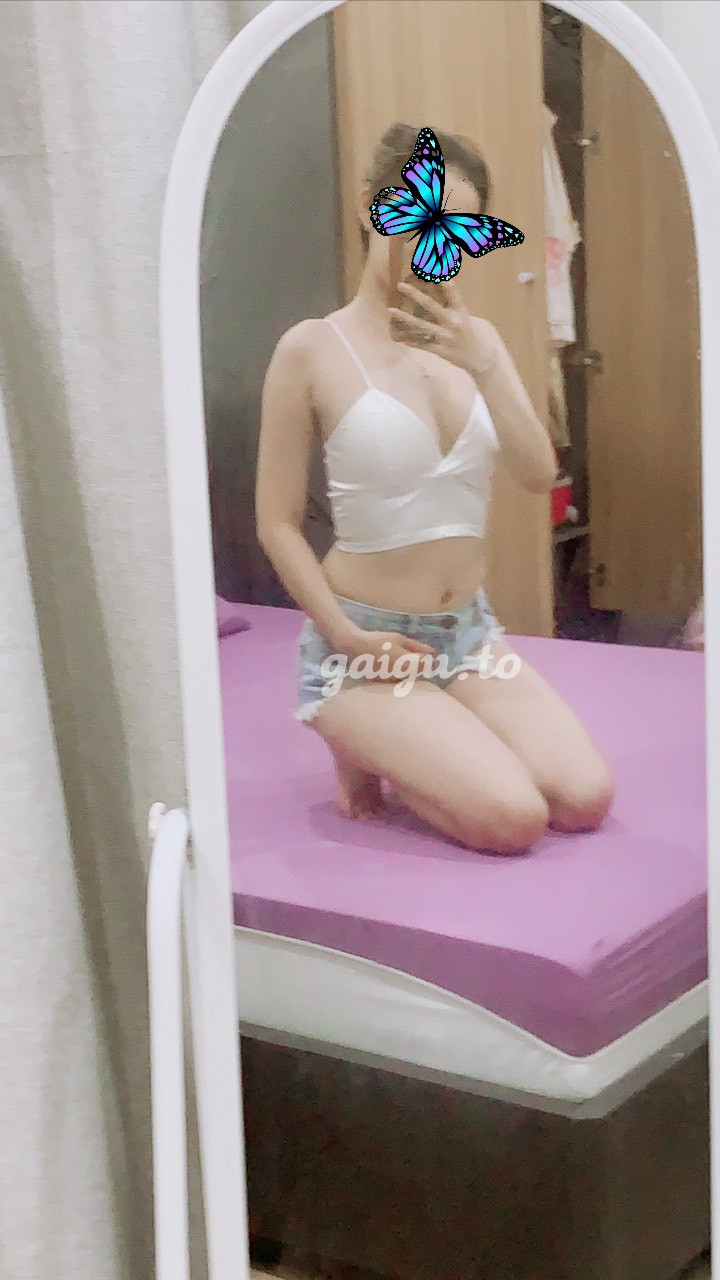 Bé Quỳnh – Em gái miền Tây ngoan hiền, body cực hot